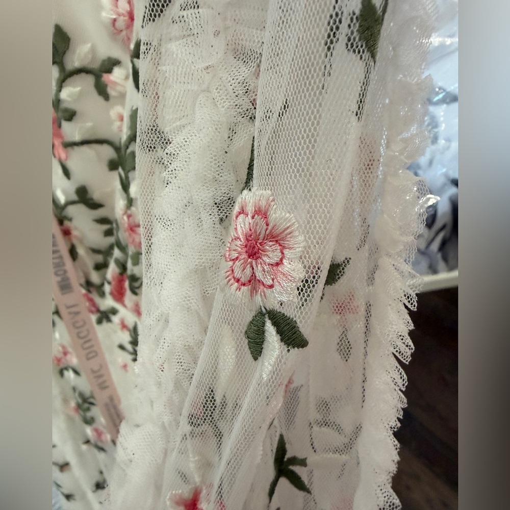 NWT MAC DUGGAL 70159 White Floral long Gown Embellished BRIDAL FORMAL sz 6 - Picture 4 of 11